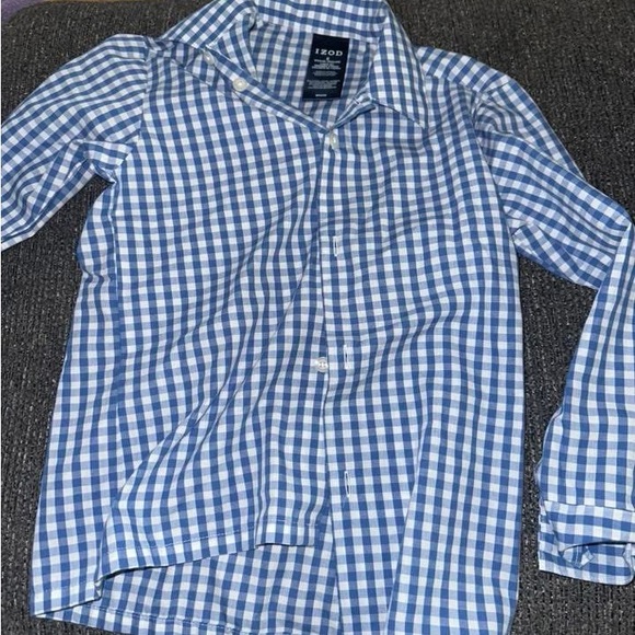 Izod Other - Izod Blue and White Casual Button Down Shirt